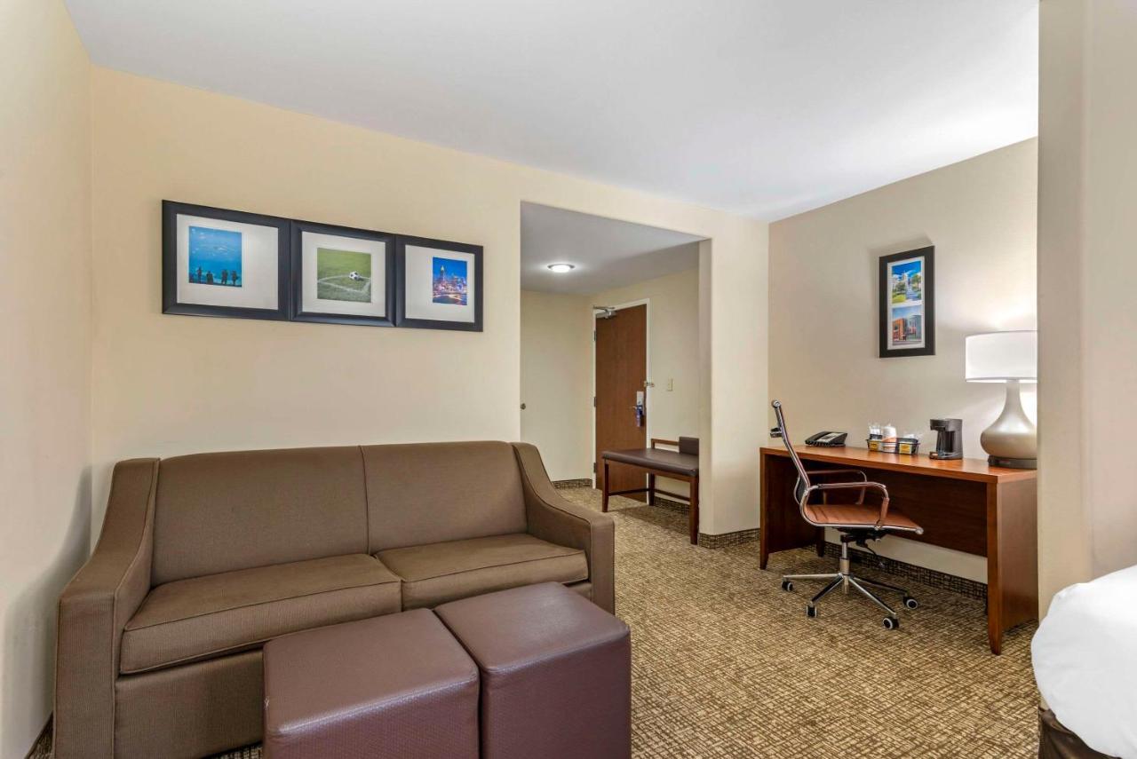 Comfort Suites At Kennesaw State University Exteriör bild
